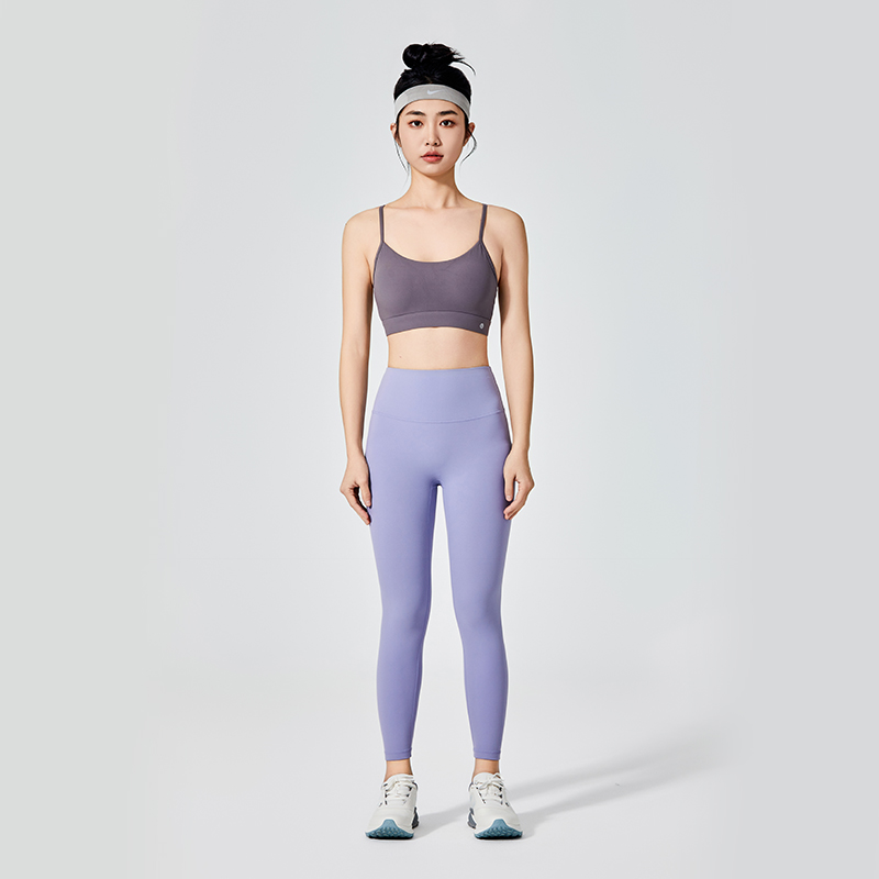 Pantaloni scurti sport fără sudură pentru femei